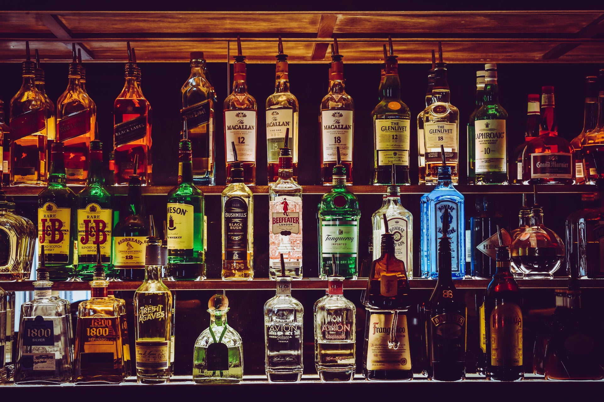 Build a Home Bar That Works